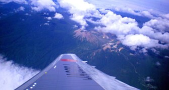 JL3925�ւ̑�����ͤ�ߐ{�A�R�������܂���