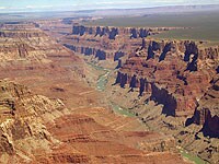 �C�[�X�g����