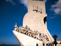 �����̃��j�������g