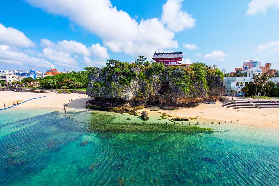 Visit Naminouegu Shrine (波上宮) — Okinawa prefecture’s ichinomiya (primary shrine)