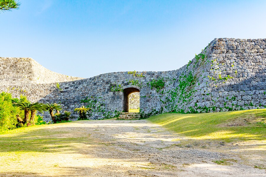 Zakimi Castle