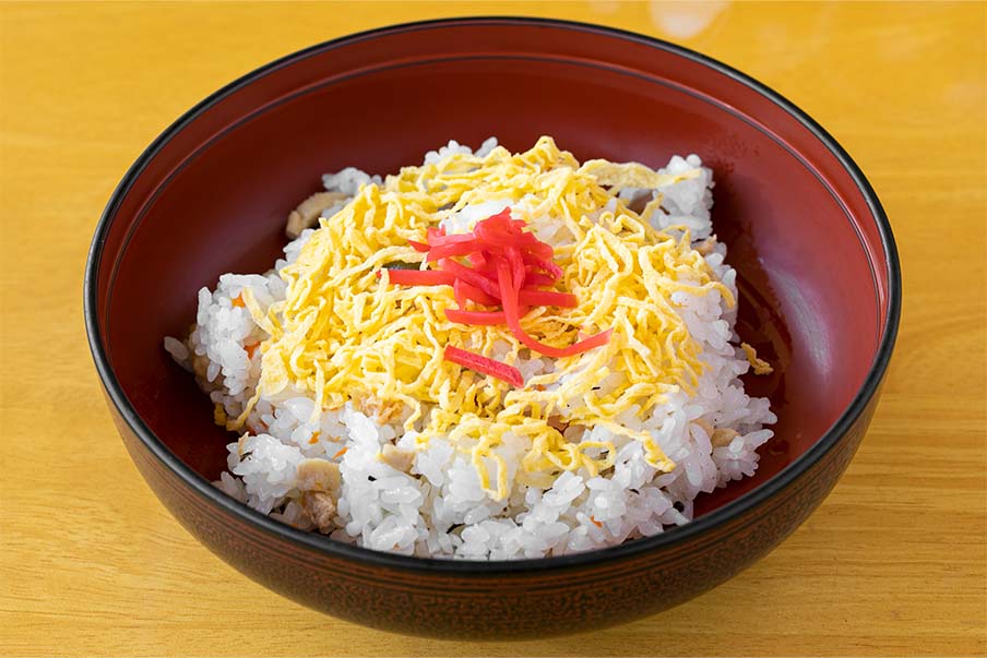 Restaurant Bodaiju—eat a hearty meal in the Michi-no-Eki (roadside rest area) “Washi no Sato”