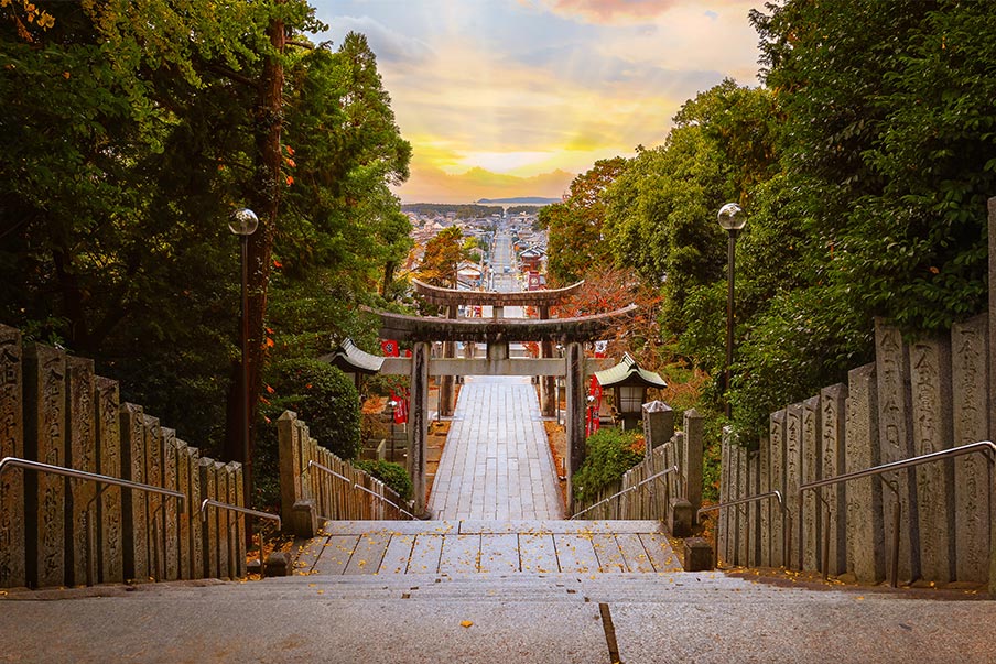 Miyajidake Shrine: Dedicated to the Empress Jingū