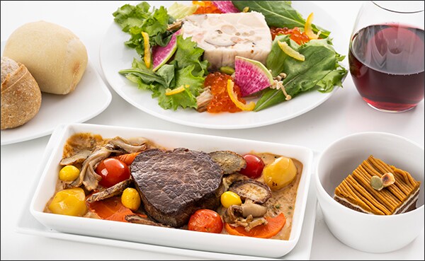 日本航空　JAL ビジネスクラス　食事　クロス　2点セット　白 高品質の人気 食事 ビジネスクラス JAL 日本航空 クロス 白の