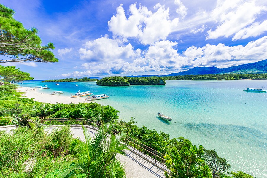 Cruise around Ishigaki Island’s Kabira Bay and visit an ancient temple