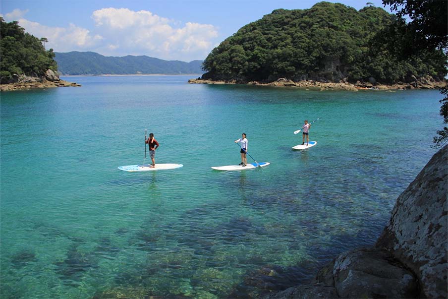 Pavilion Surf & Lodge - A perfect place for travelers to enjoy the blue ocean waters