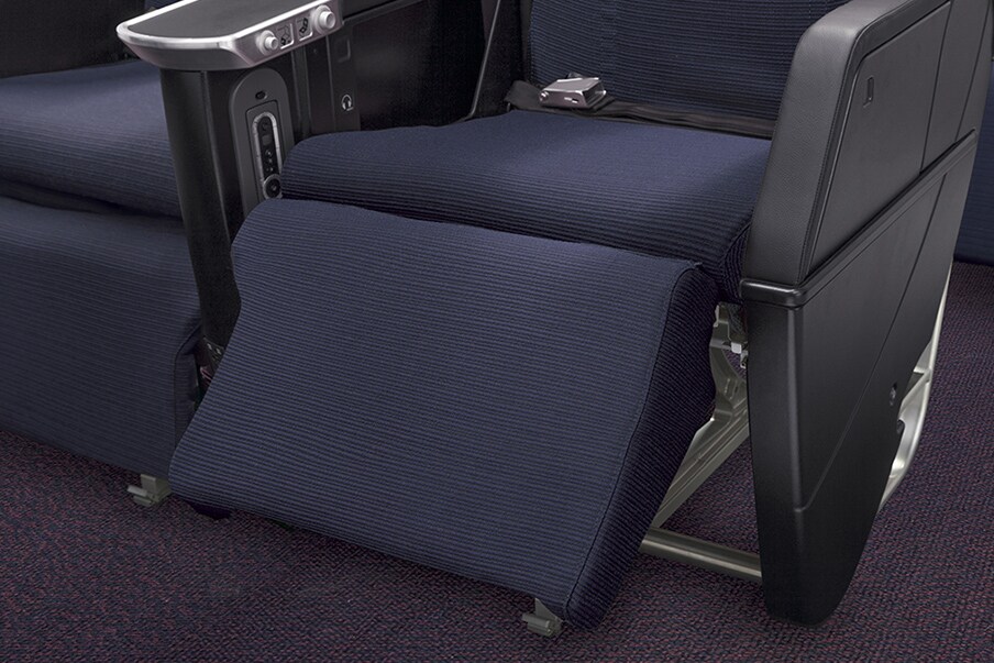 Classe économique premium et classe économique avec Japan Airlines : quelles différences ?