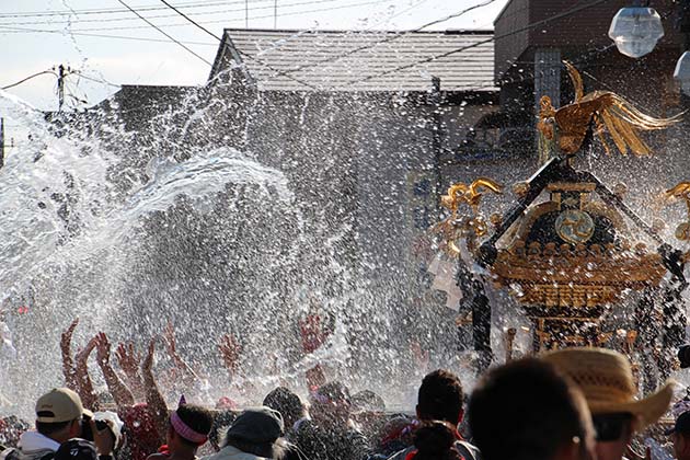 Why you should attend a Japanese summer festival
