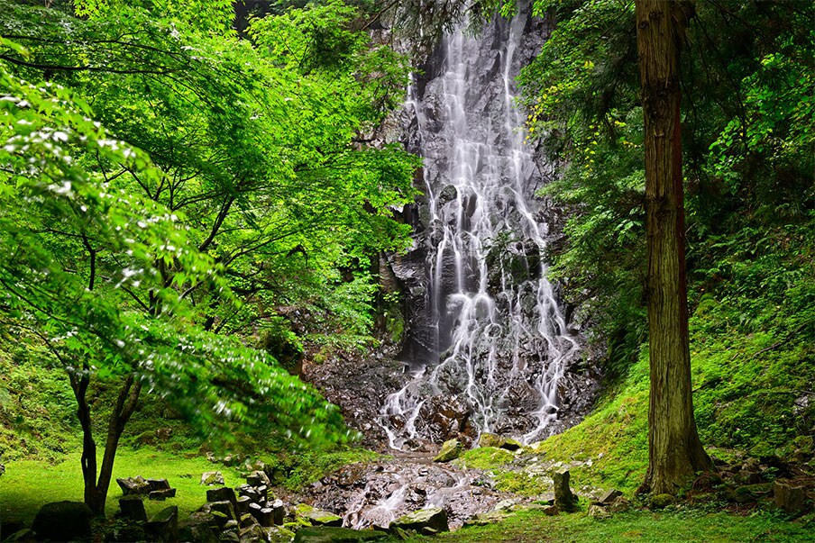 Kirifuri Falls