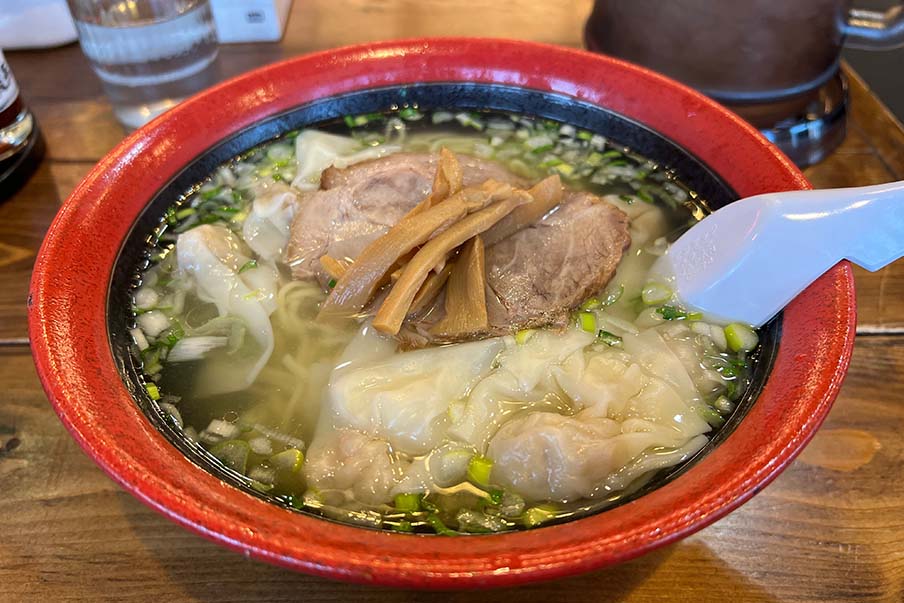 Menchubo Ajisai (麺厨房あじさい)—one of the most famous Hakodate shio ramen shops