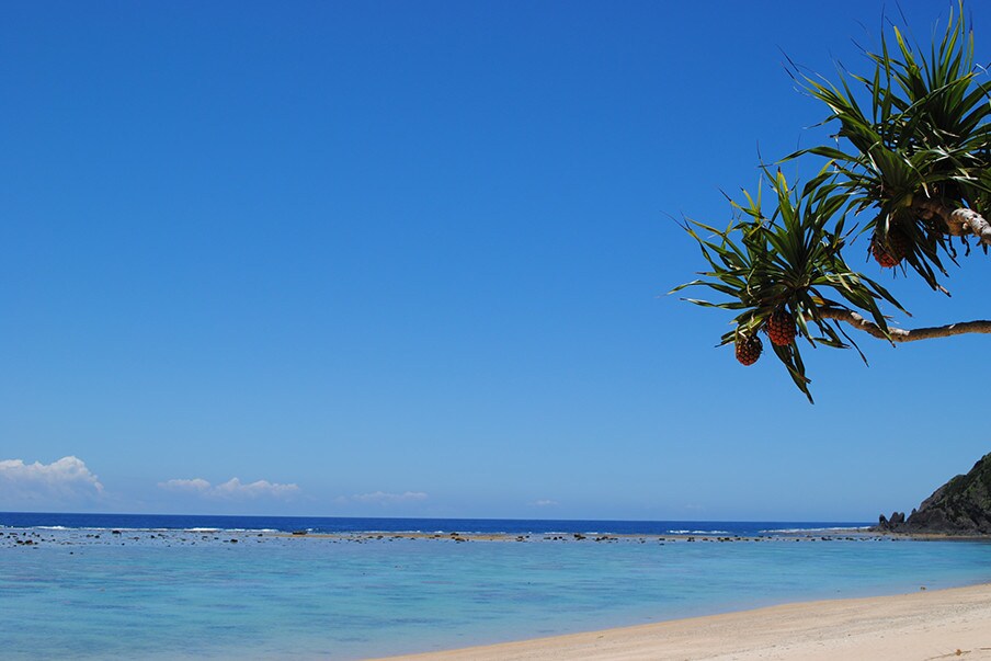Deretan pantai spektakuler dan sejarah pulau – Pulau Kakeromajima 