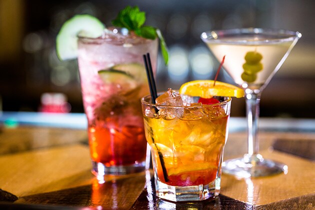 Get to know your mixologist at Bar High Five