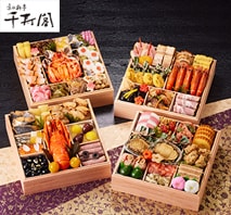 京の料亭千寿閣 和風与段重