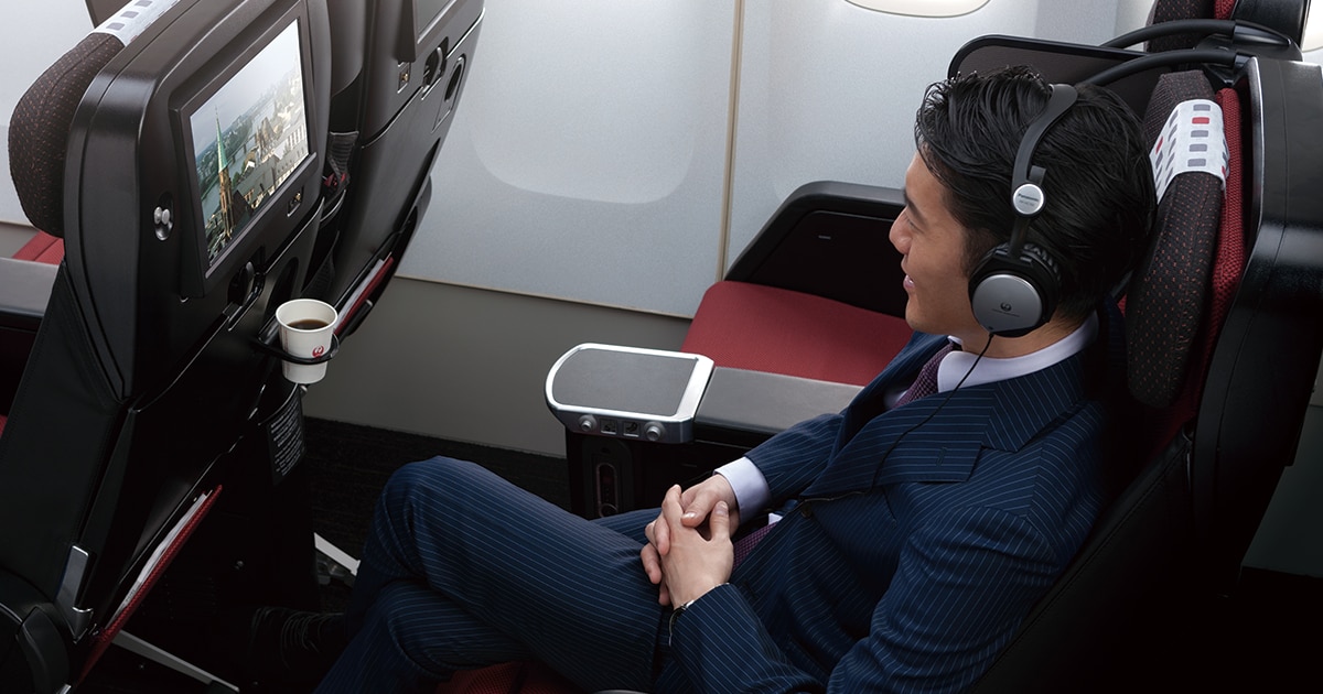 JAL International Flights Premium Economy Class - Inflight Service