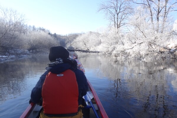 〔2名以上限定〕〔釧路〕冬の釧路湿原ネイチャーカヌー＆塘路湖氷上あそび