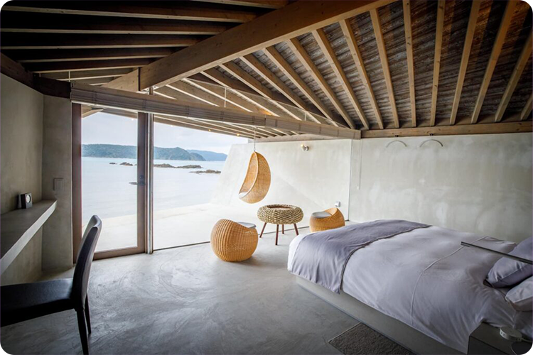 ヴィラリゾートホテル　伝泊　The Beachfront MIJORA内部