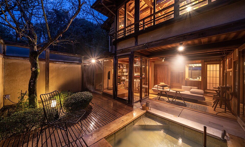 宮島対岸の旅館 庭園の宿 石亭