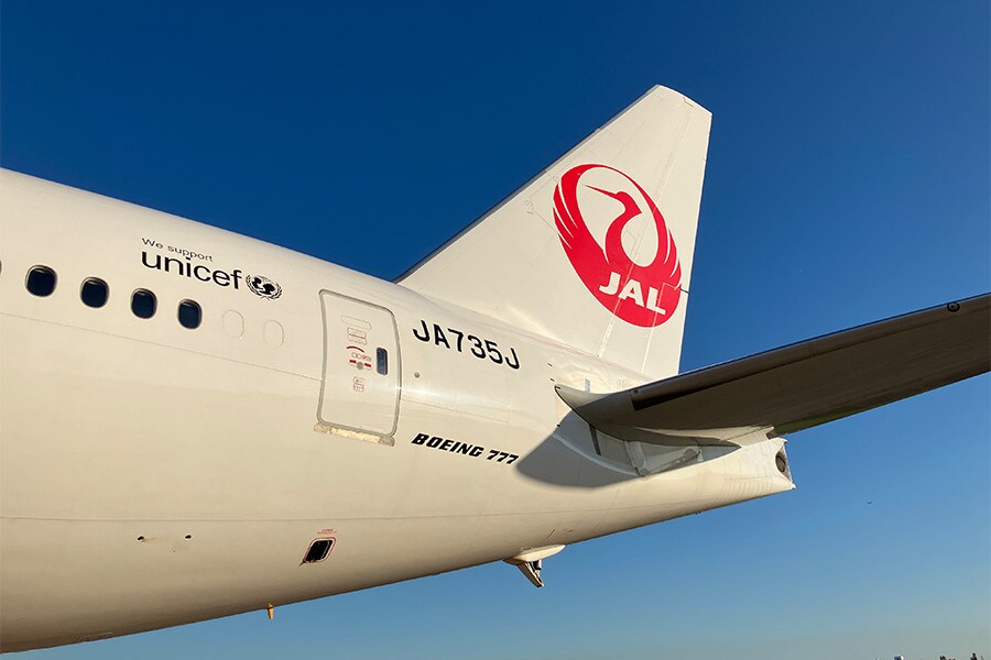 JA735J