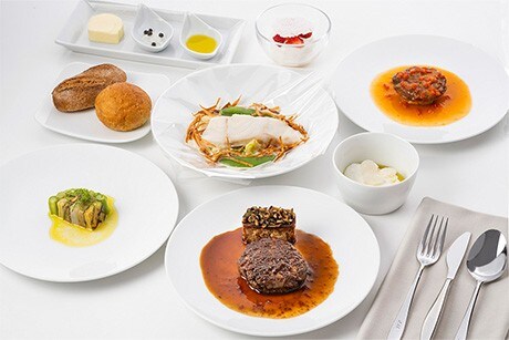 JAL国際線 ファーストクラス 機内食