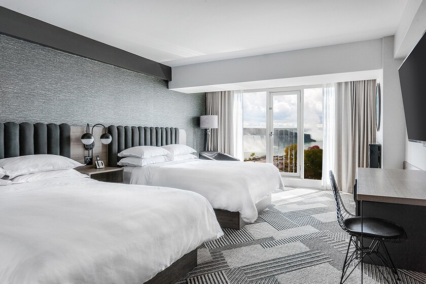 シェラトン・フォールズビューホテル