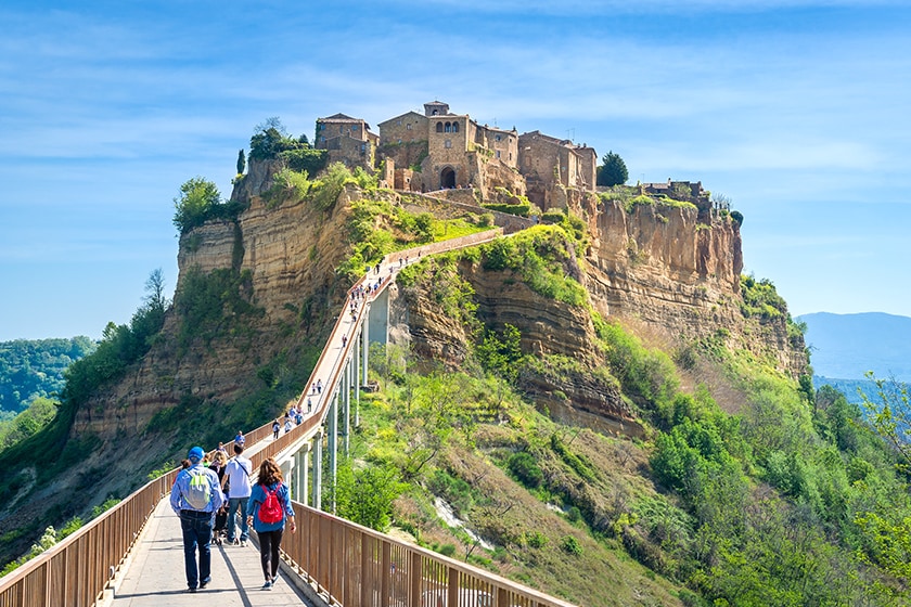 チヴィタ・ディ・バニョレージョ（イメージ）（夏撮影）