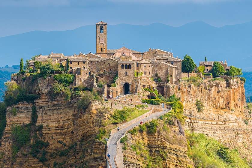 チヴィタ・ディ・バニョレージョ（イメージ）（空撮）