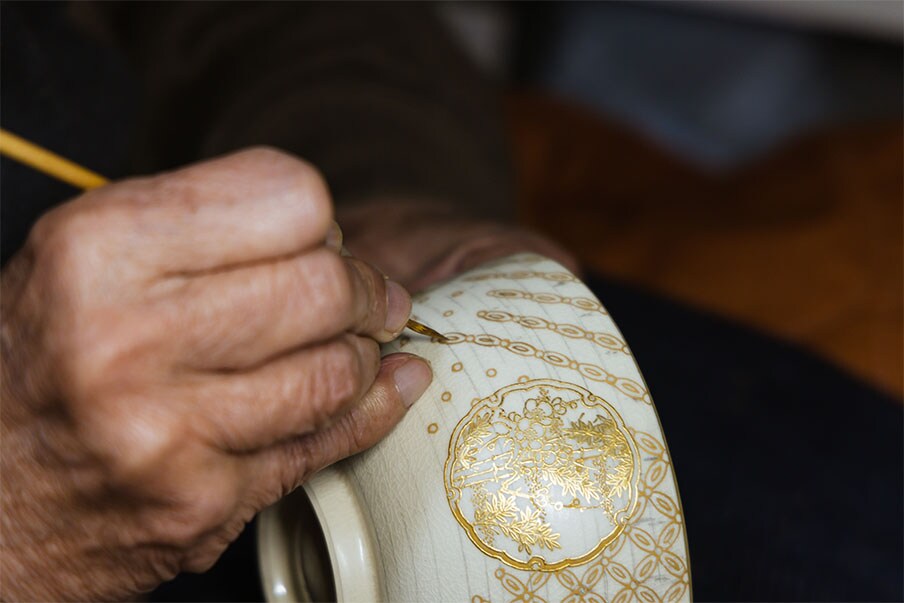 A history of Shiro Satsuma Pottery