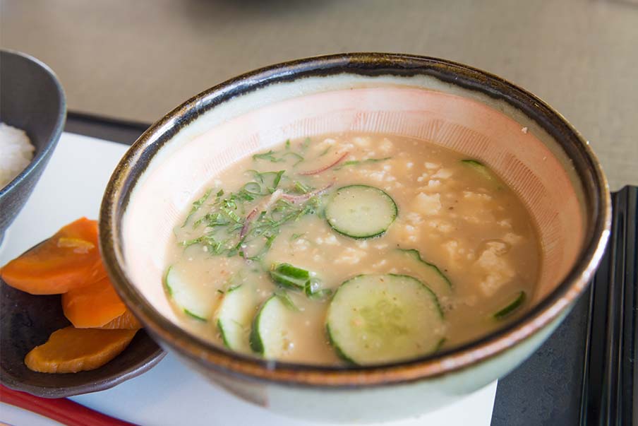 Refreshing chilled miso soup for tropical heat