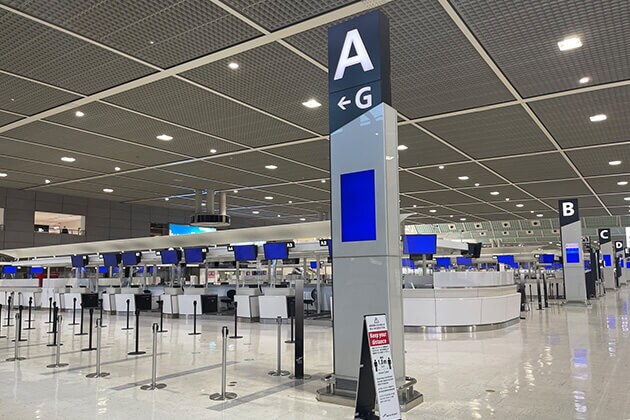 Make the best of your layover: where to rest, sleep, and shower