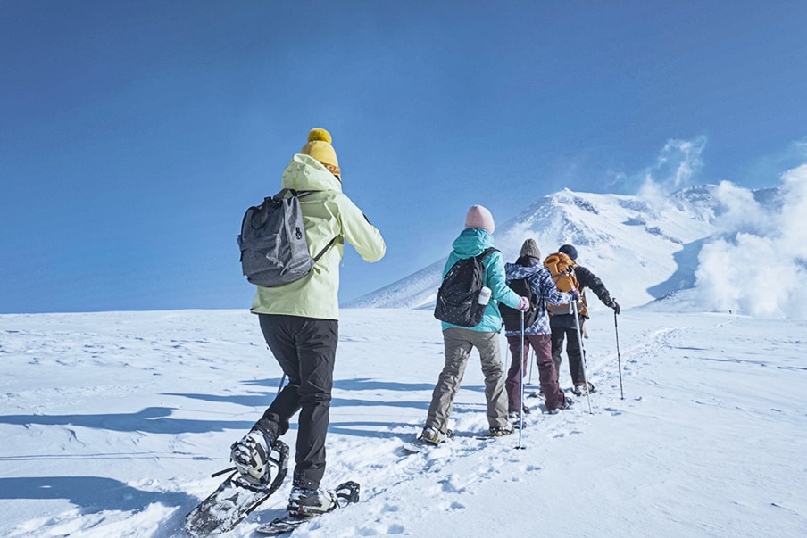Take the Asahidake Ropeway to a fantastic silvery-white world 