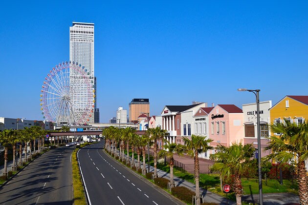 Go shopping in Rinku Town
