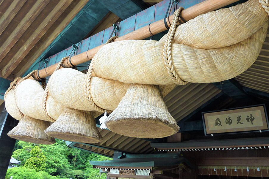 Explore the main hall’s historic soaring secrets