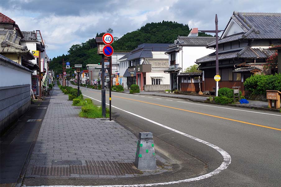 Obi Castle ruins - Check out a piece of history