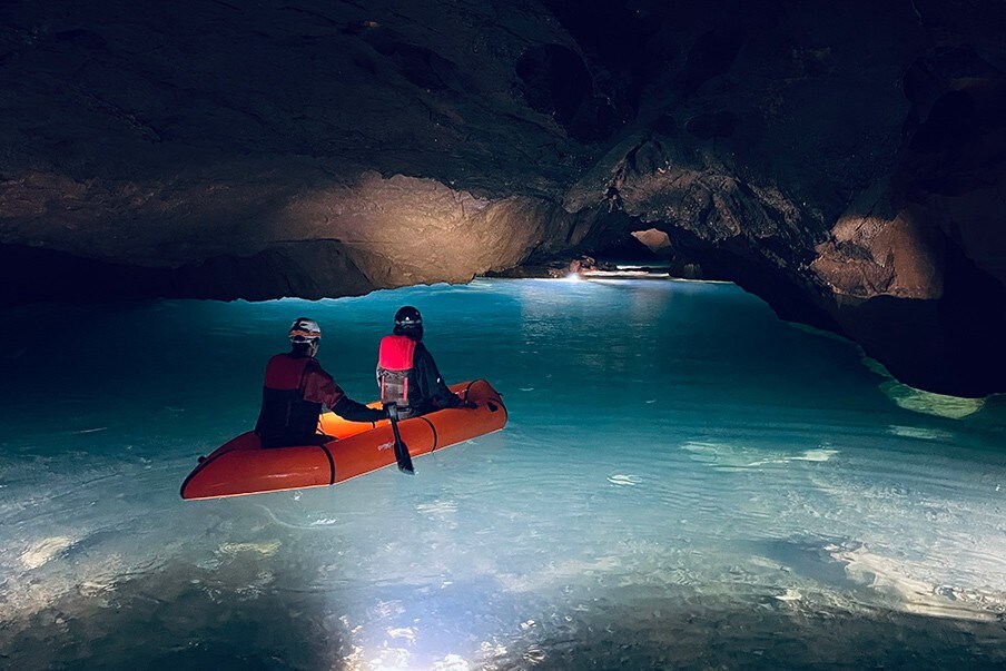 Akiyoshidai Plateau and Akiyoshido Cave – Enchanting natural landmarks