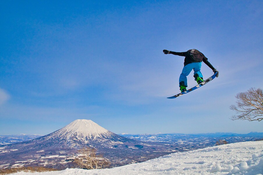 Ski Niseko, the most famous ski resort of Japan