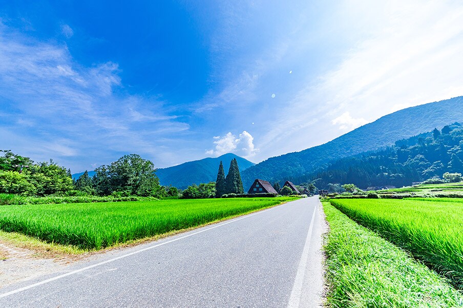 How to reach Shirakawa-go using public transport