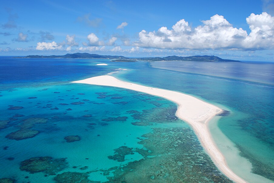 Explore Kumejima's Beautiful Natural Splendor and Rich Cultural Heritage